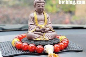 Tượng Phật quan âm để xe ô tô